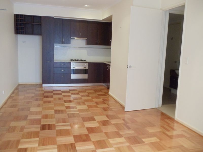 4/22 Saunders Street, East Perth WA 6004