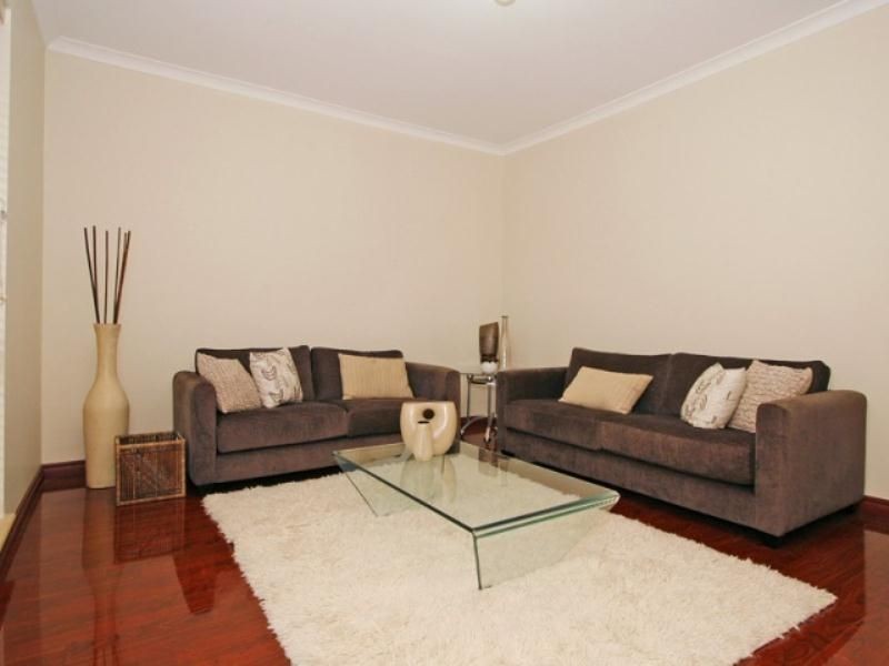 52 Peninsula Road, Maylands WA 6051