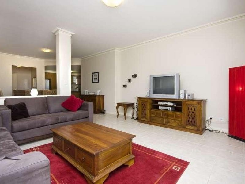 3/50 Victory Terrace, East Perth WA 6004