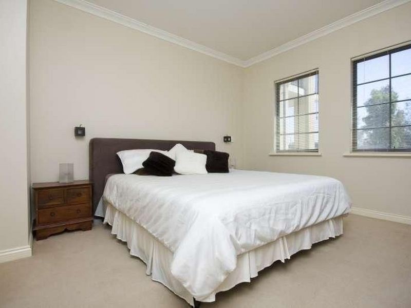 3/50 Victory Terrace, East Perth WA 6004