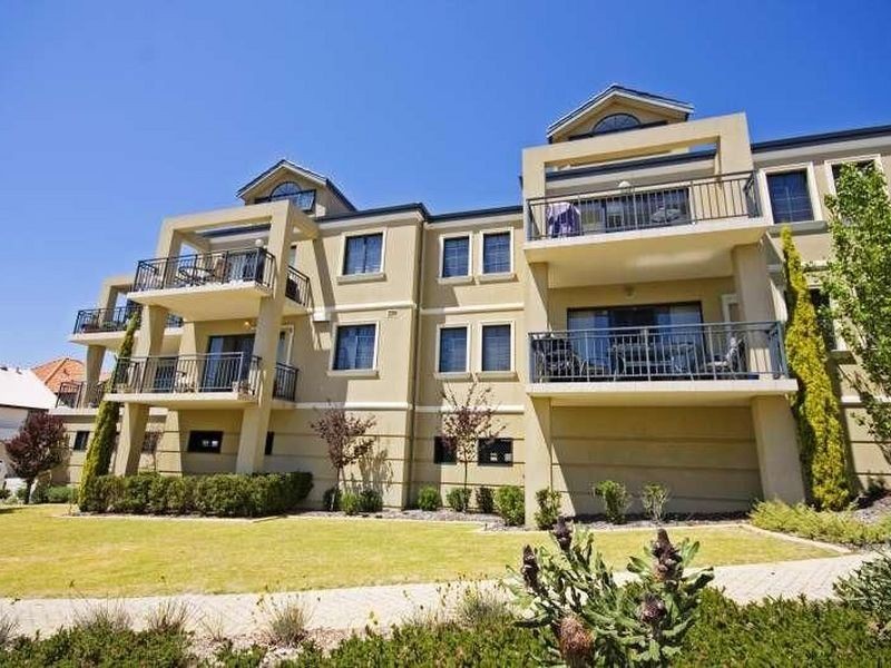 3/50 Victory Terrace, East Perth WA 6004