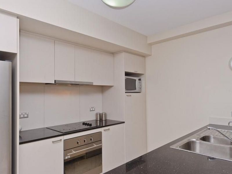 94/131 Adelaide Terrace, East Perth WA 6004
