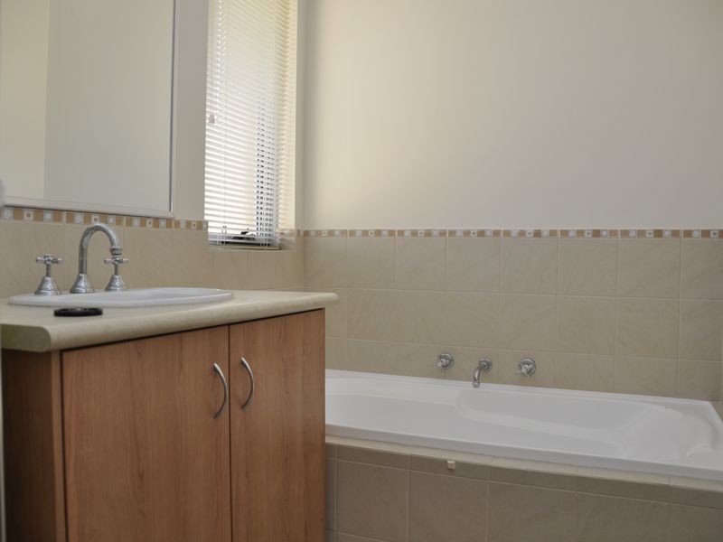 15 Bard Place, Balga WA 6061