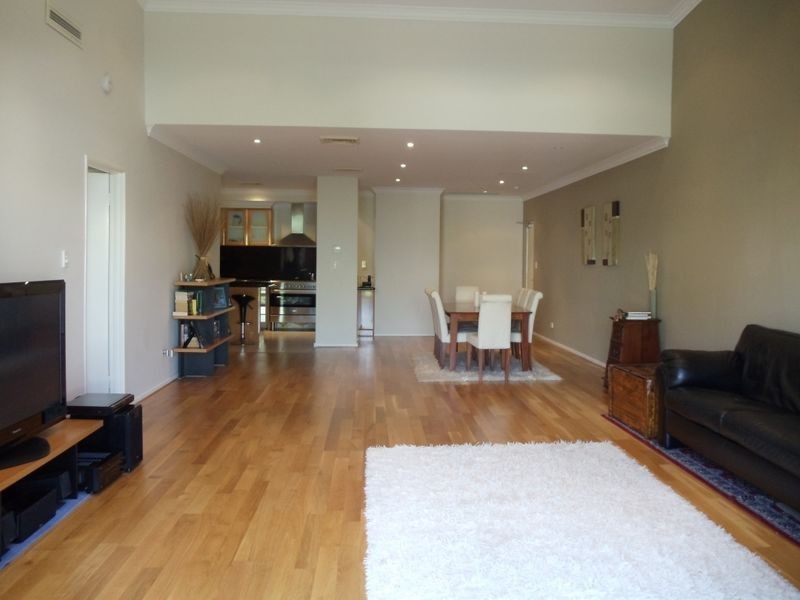 20/118 Royal Street, East Perth WA 6004