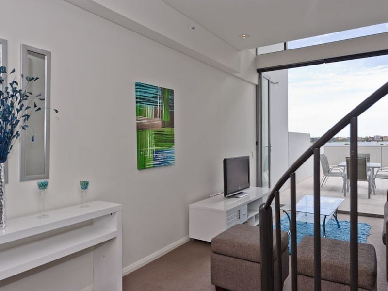 24/151 Adelaide Terrace, East Perth WA 6004