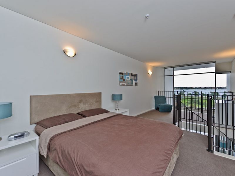 24/151 Adelaide Terrace, East Perth WA 6004