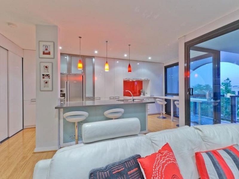 2/10 Eastbrook Terrace, East Perth WA 6004