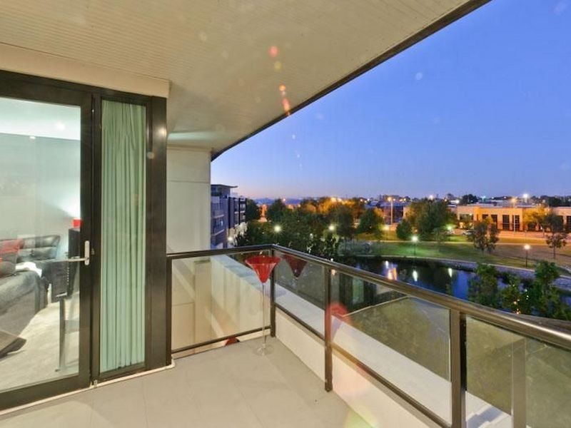 2/10 Eastbrook Terrace, East Perth WA 6004