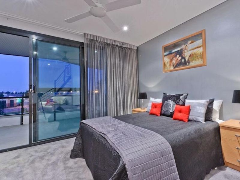 2/10 Eastbrook Terrace, East Perth WA 6004