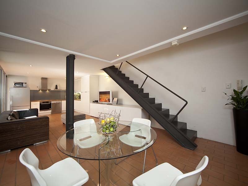 5 Little Saunders Street, East Perth WA 6004