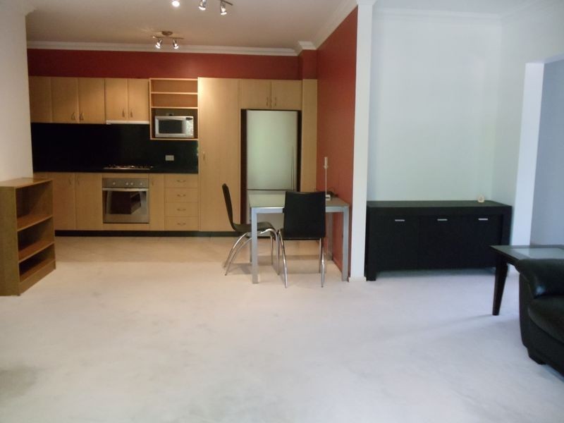 C1/88 Royal Street, East Perth WA 6004