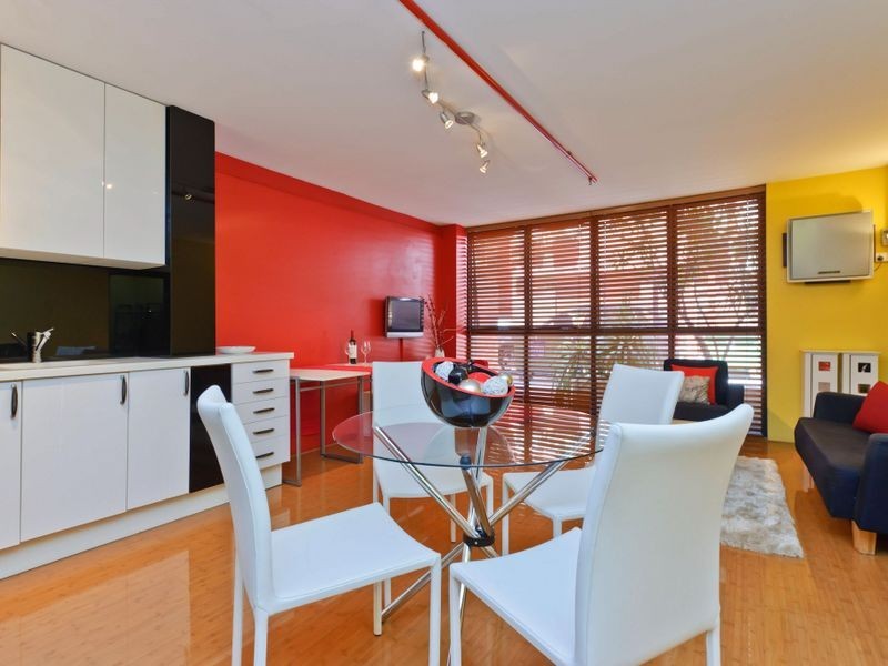 2/838 Hay Street, Perth WA 6000