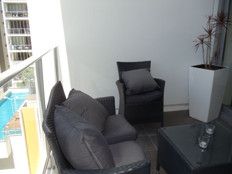 18/151 Adelaide Terrace, East Perth WA 6004