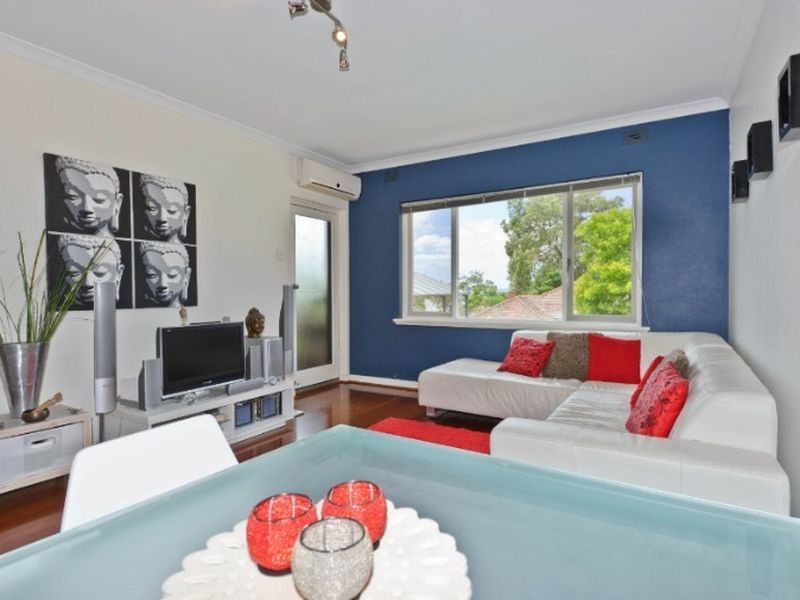 2/42 Kinsella Street, Joondanna WA 6060