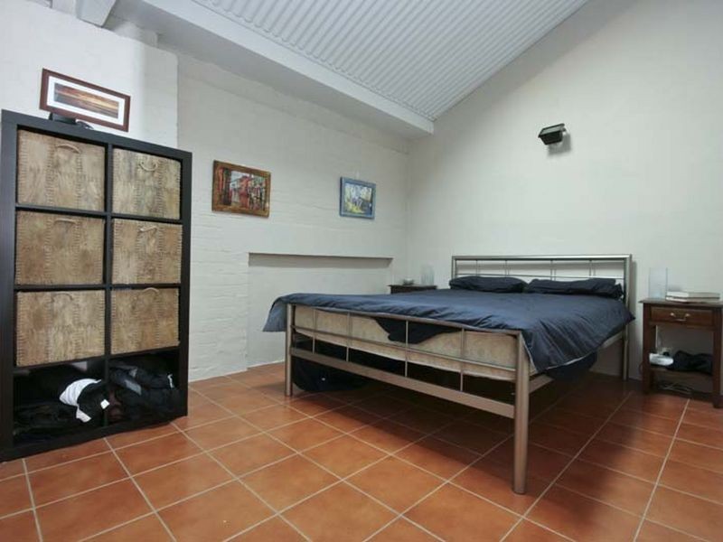 17 Little Brown Street, East Perth WA 6004