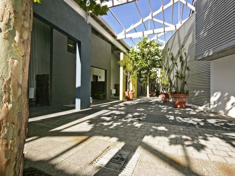 17 Little Brown Street, East Perth WA 6004