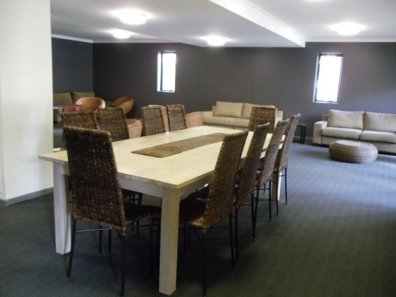 99/215 Stirling Street, Perth WA 6000