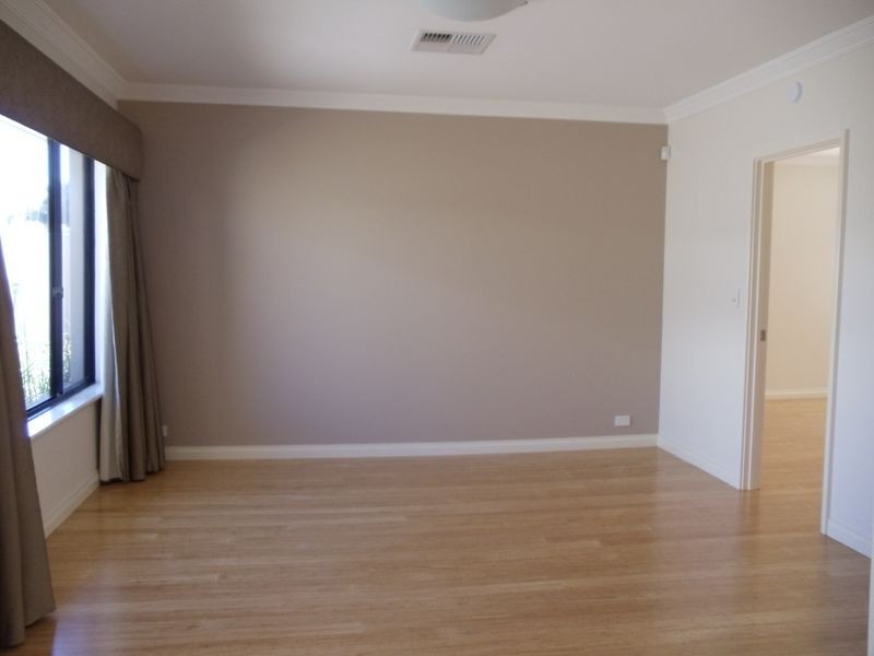 2/92 Welwyn Avenue, Salter Point WA 6152