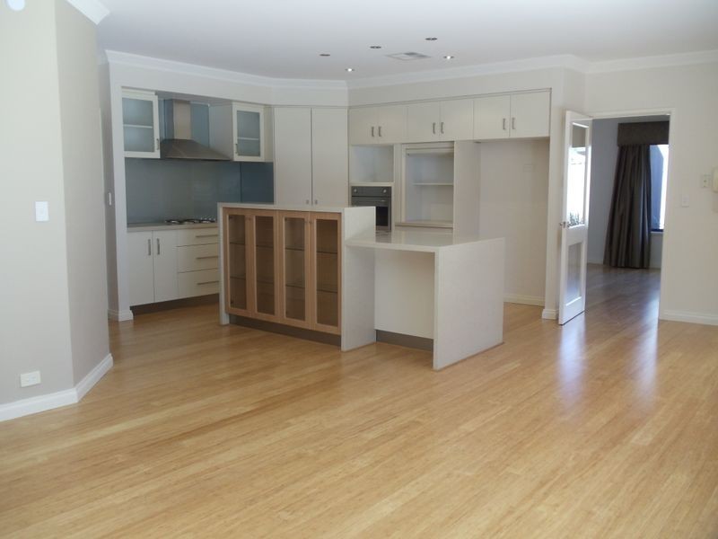 2/92 Welwyn Avenue, Salter Point WA 6152