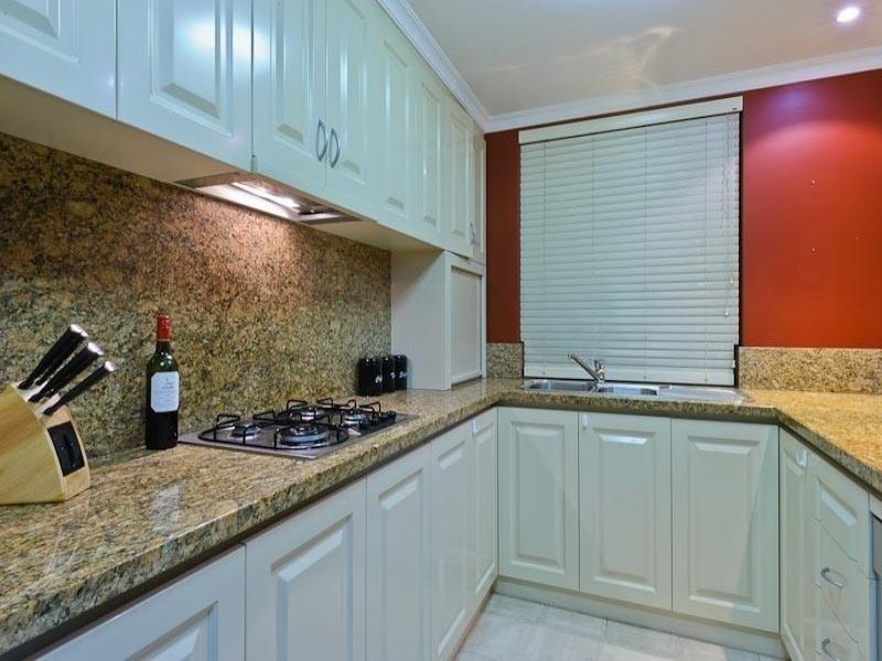 4/25 Haig Park Circle, East Perth WA 6004