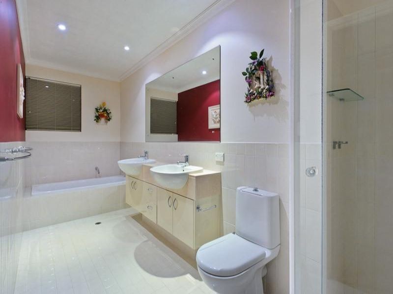 4/25 Haig Park Circle, East Perth WA 6004