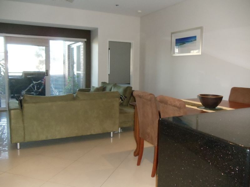 6/325 Newcastle Street, Northbridge WA 6003