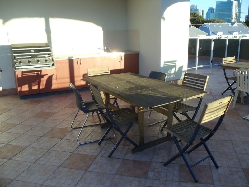 6/325 Newcastle Street, Northbridge WA 6003