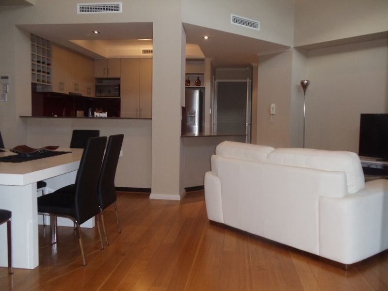 4/7 Henry Street, East Perth WA 6004