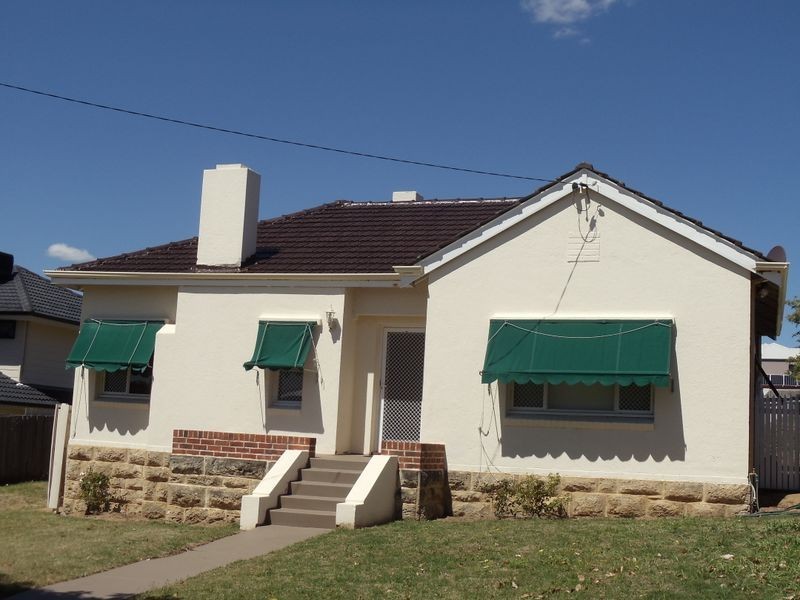 17 Beatrice Street, Doubleview WA 6018