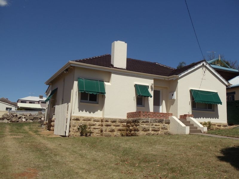 17 Beatrice Street, Doubleview WA 6018