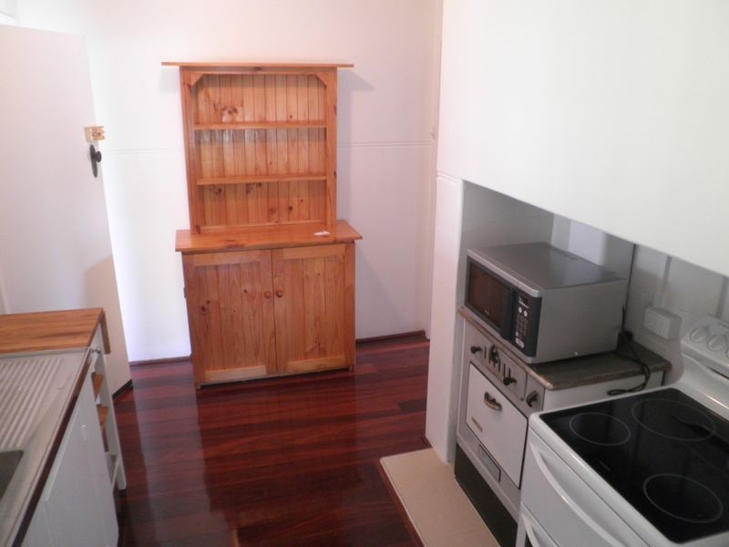 17 Beatrice Street, Doubleview WA 6018