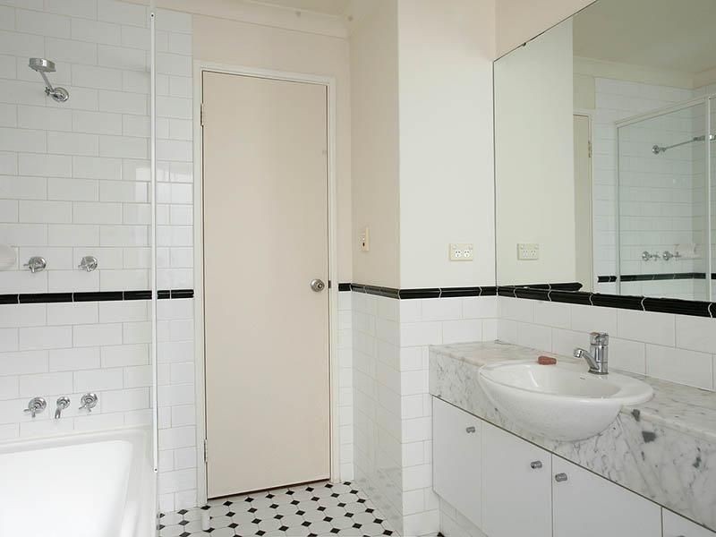 9/32 Eastbrook Terrace, East Perth WA 6004