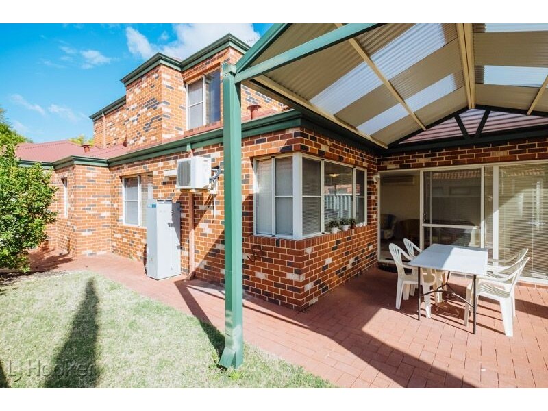 6 Caston Terrace, Maylands WA 6051