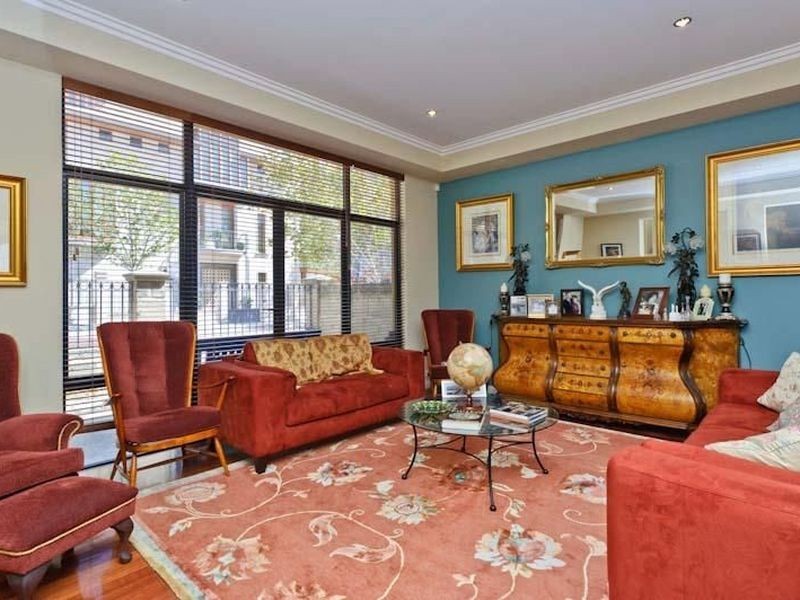 5 Haig Park Circle, East Perth WA 6004