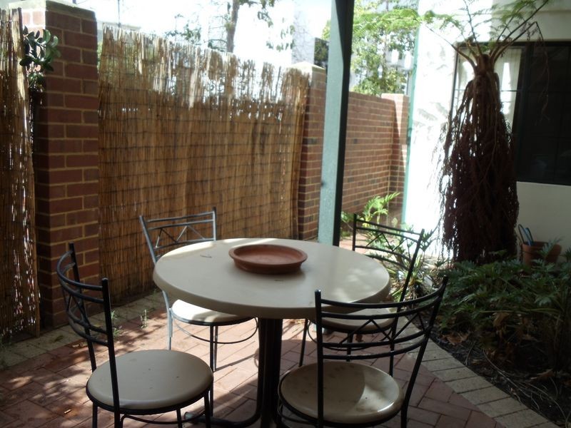 60/123 Wellington Street, East Perth WA 6004