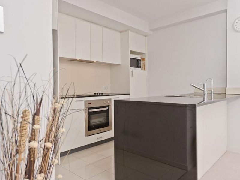 17/118 Adelaide Terrace, East Perth WA 6004