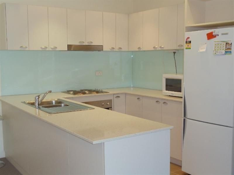 13/2 Pisconeri Street, Perth WA 6000