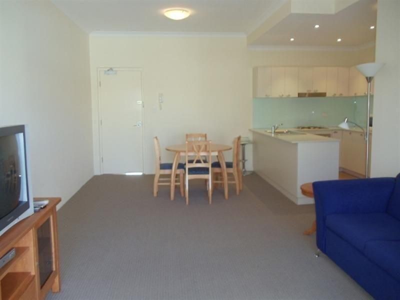 13/2 Pisconeri Street, Perth WA 6000