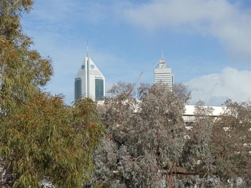 13/2 Pisconeri Street, Perth WA 6000