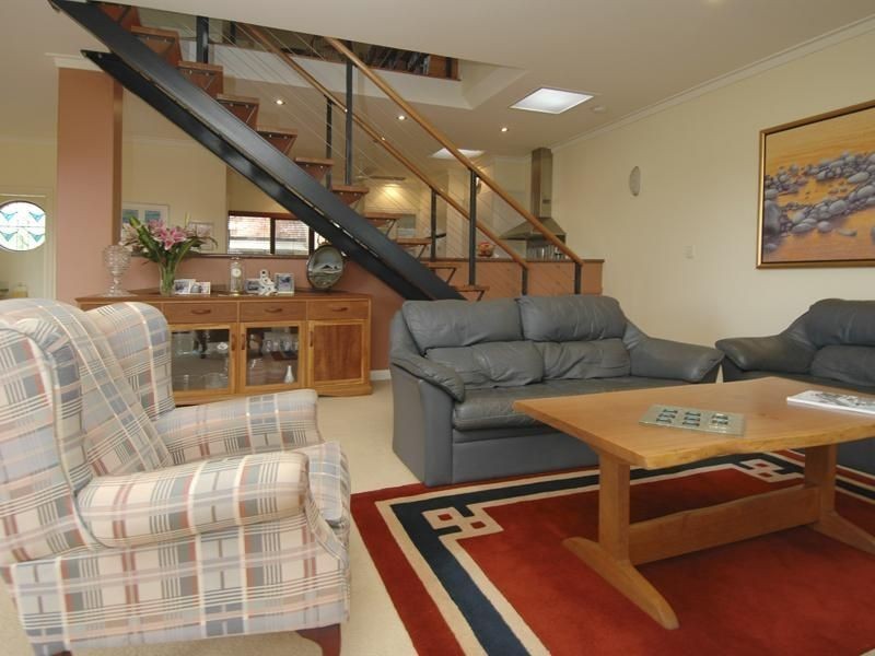 36 Jewell Lane, East Perth WA 6004