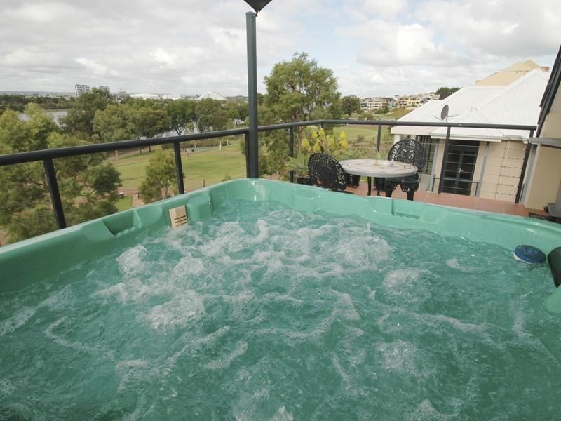 36 Jewell Lane, East Perth WA 6004