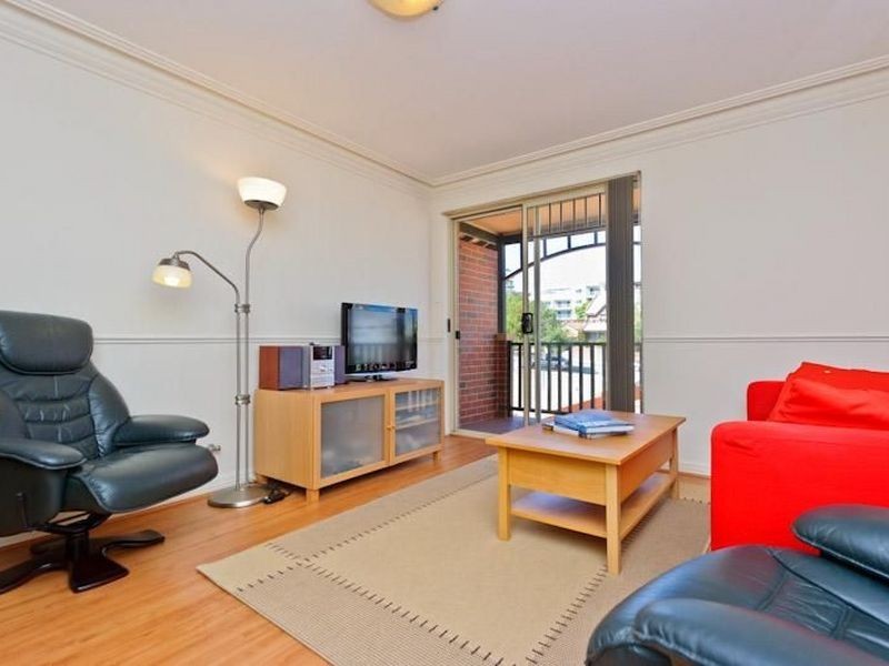 12/42 Bronte Street, East Perth WA 6004