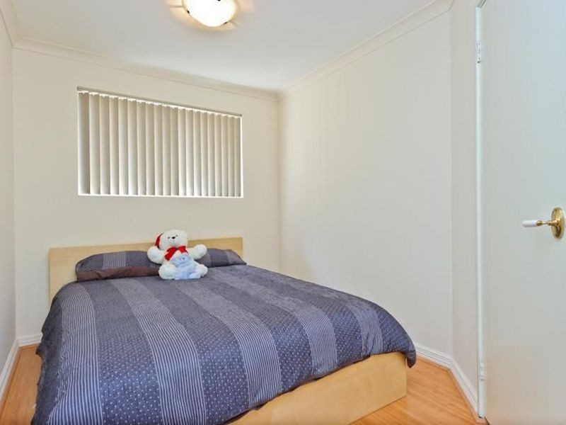 12/42 Bronte Street, East Perth WA 6004