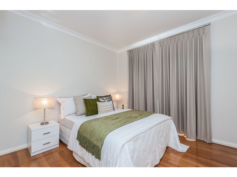 1/39 Tully Road, East Perth WA 6004