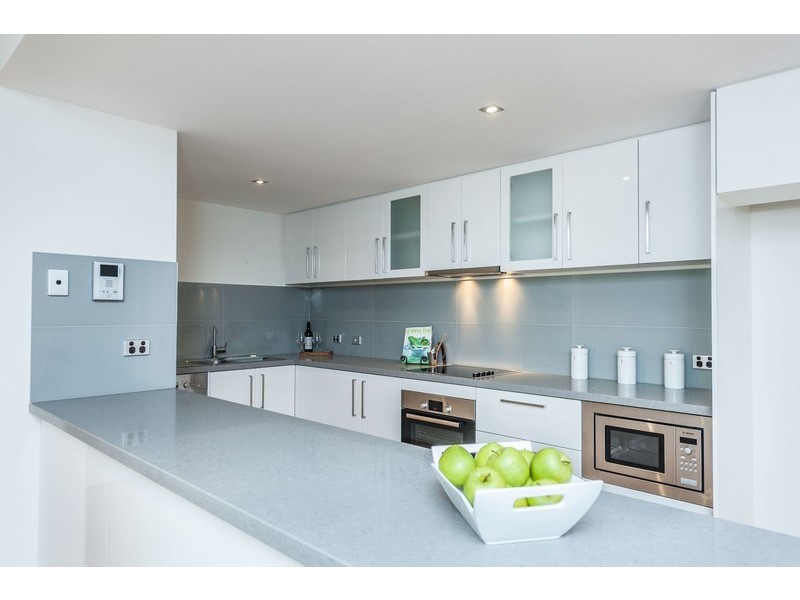 1/39 Tully Road, East Perth WA 6004