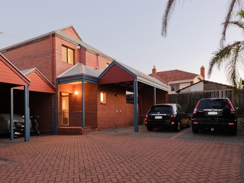 19D Wittenoom Street, East Perth WA 6004