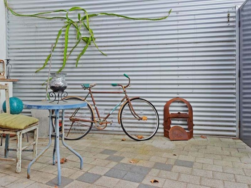 27 Little Brown Street, East Perth WA 6004