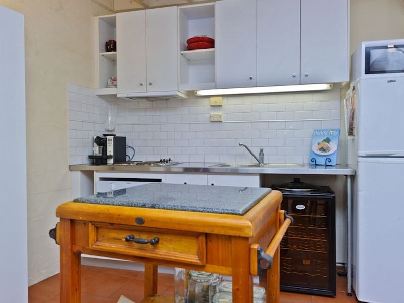 27 Little Brown Street, East Perth WA 6004