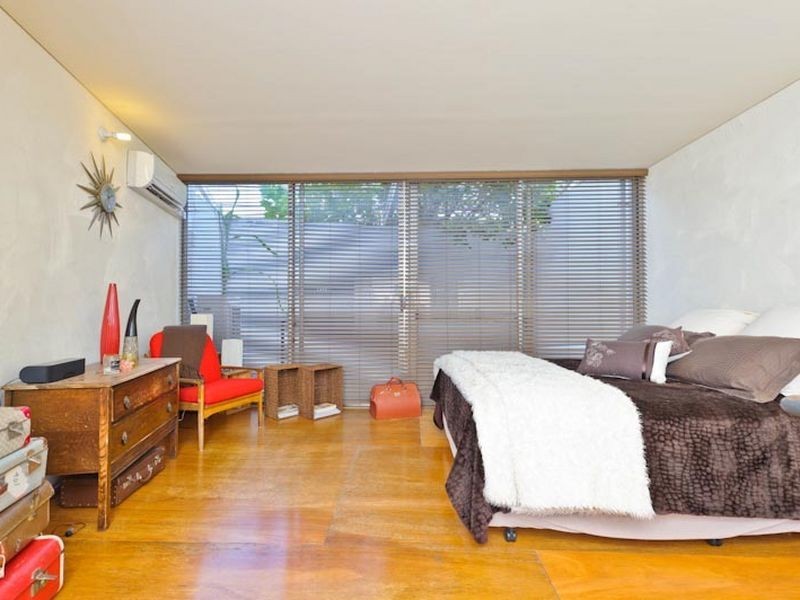 27 Little Brown Street, East Perth WA 6004