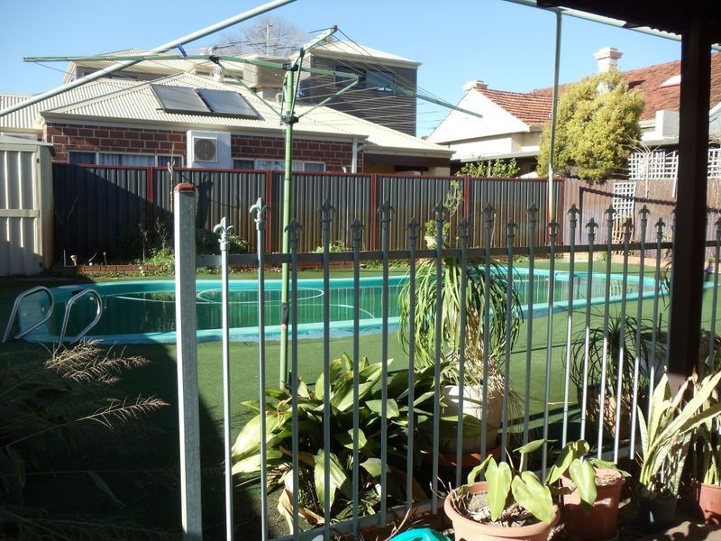 98C Whatley Crescent, Maylands WA 6051